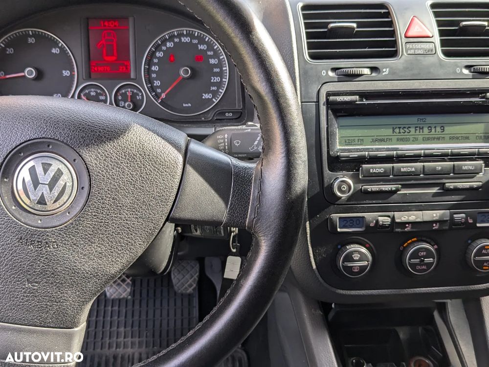 Volkswagen Golf 1.9 TDI Comfortline - 9