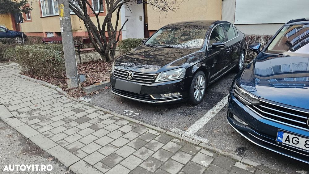 Volkswagen Passat 2.0 TDI BlueMotion Tehnology Highline - 1