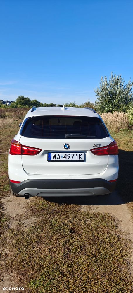 BMW X1 xDrive18d Advantage - 5