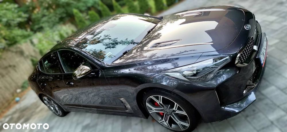 Kia Stinger 3.3 T-GDI V6 GT AWD - 2