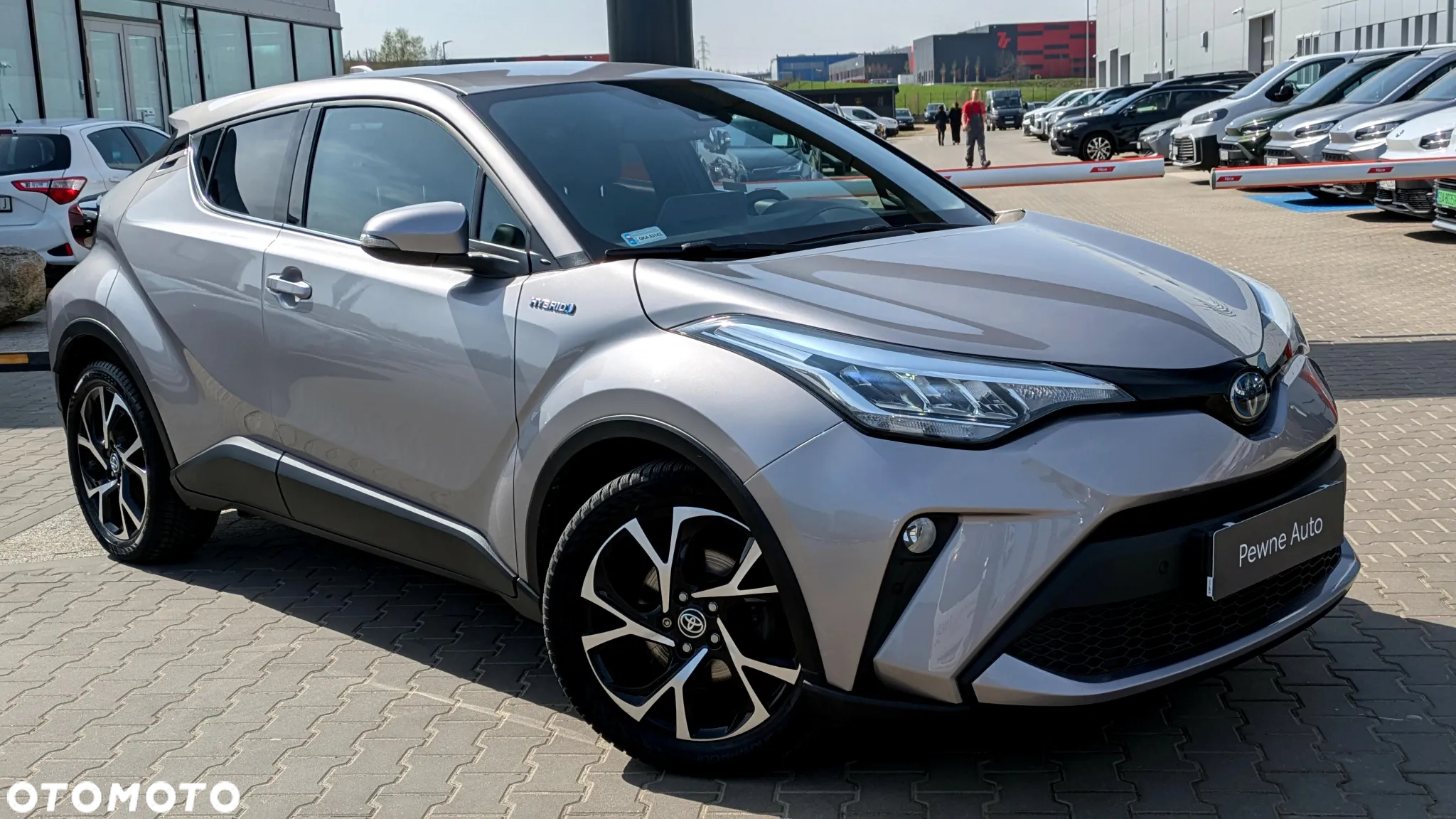 Toyota C-HR - 4