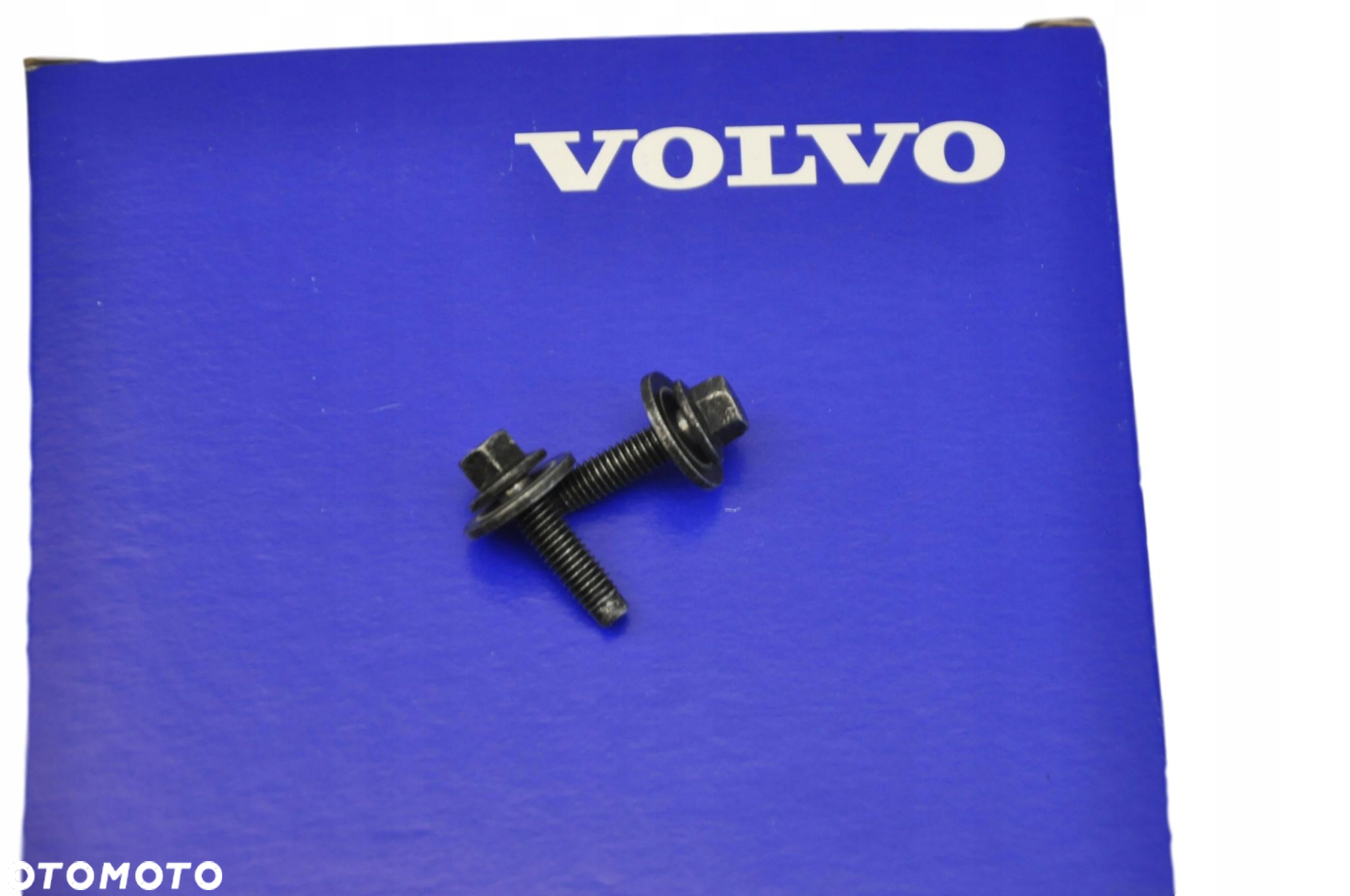 VOLVO S60 V60 XC60 II XC40 sruba M6x20 OE - 2