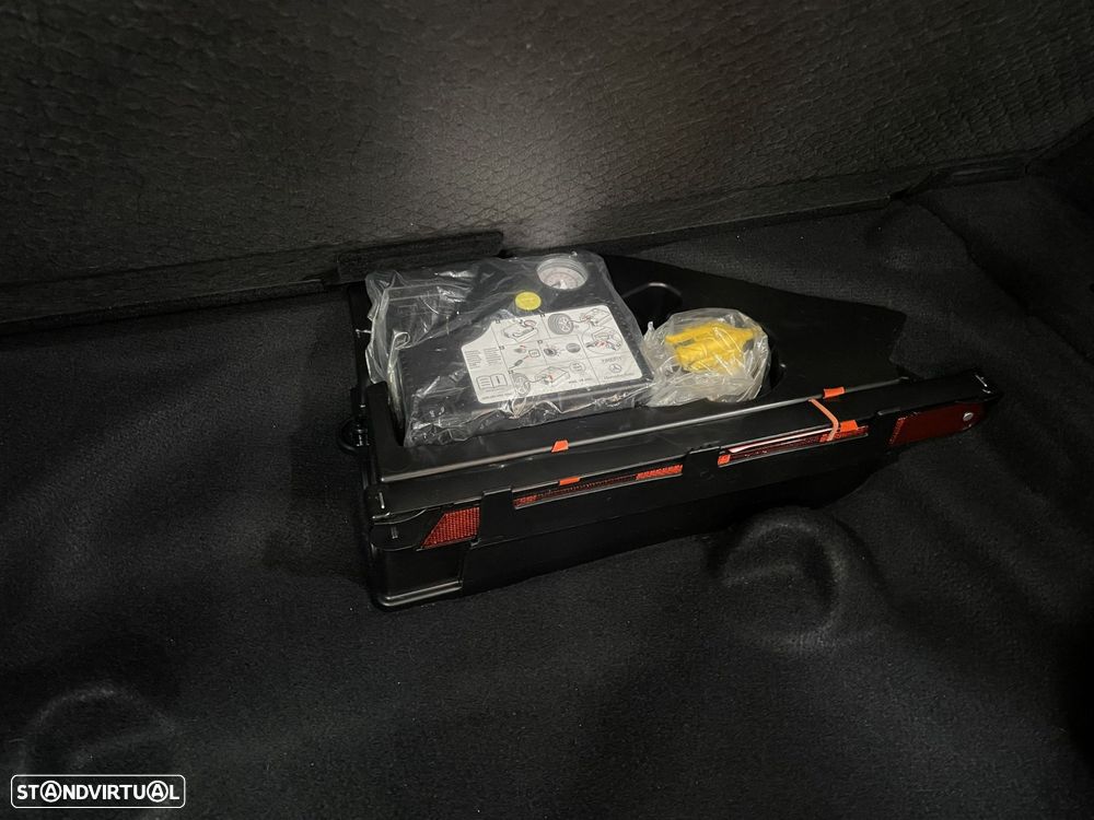 Mercedes-Benz B 180 d Style - 39