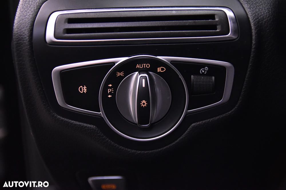 Mercedes-Benz C - 15