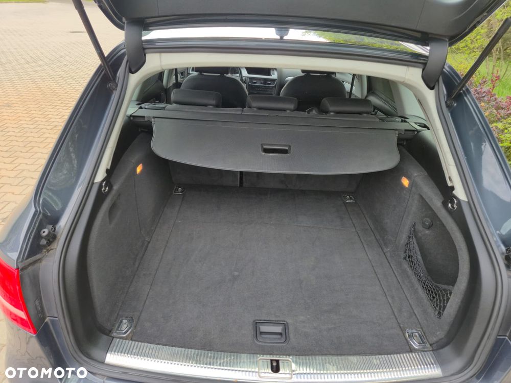 Audi A4 Avant 2.0 TDI DPF Ambiente - 15