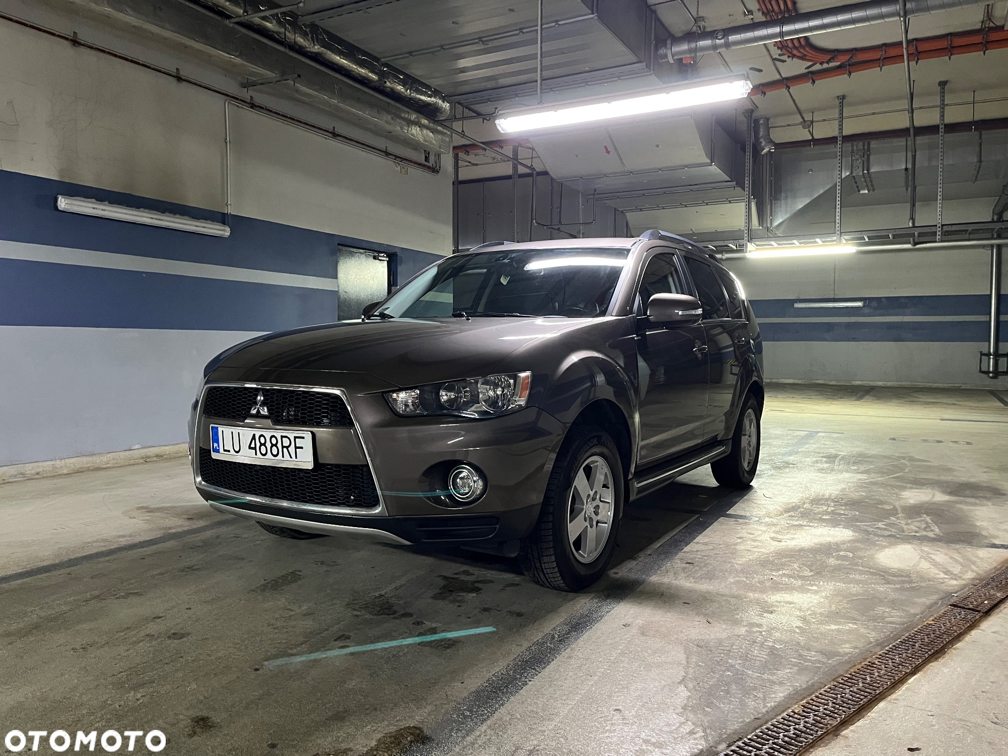 Mitsubishi Outlander 2.2 DI-D 4WD TC-SST Intense - 2