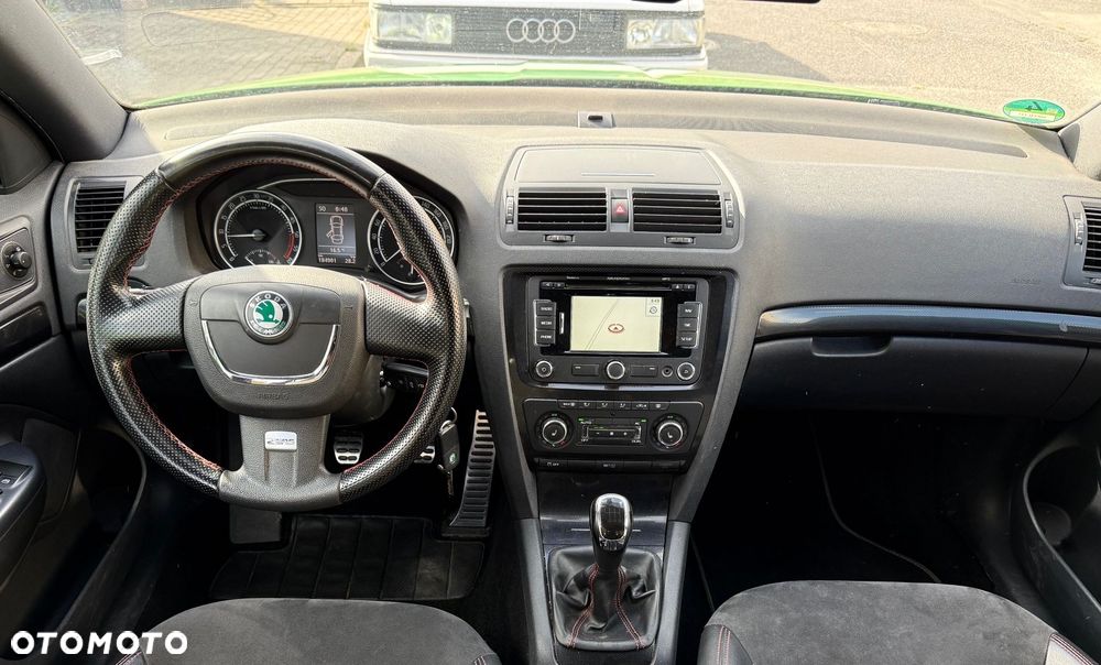 Skoda Octavia 2.0 TDI DPF RS - 13