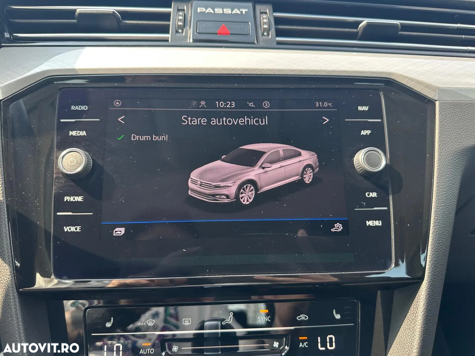 Volkswagen Passat 2.0 TDI DSG Comfortline - 29