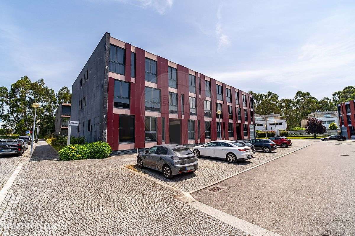 Apartamento T2 para arrendamento - Grande imagem: 2/28