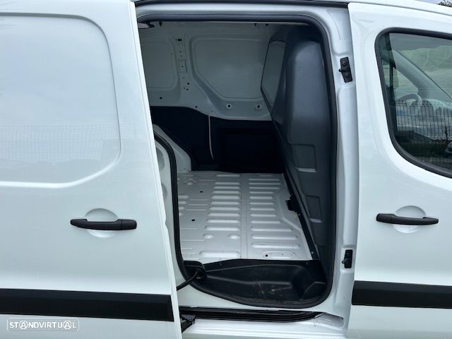 Citroën BERLINGO 3 LUGARES - 6