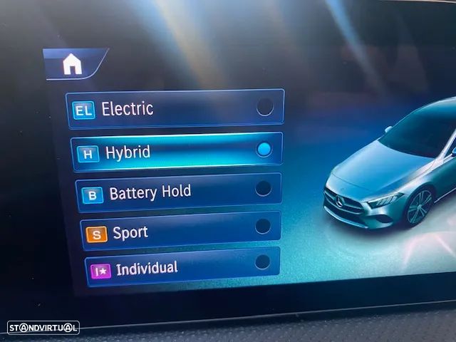 Mercedes-Benz A 250 Limousine e - 17