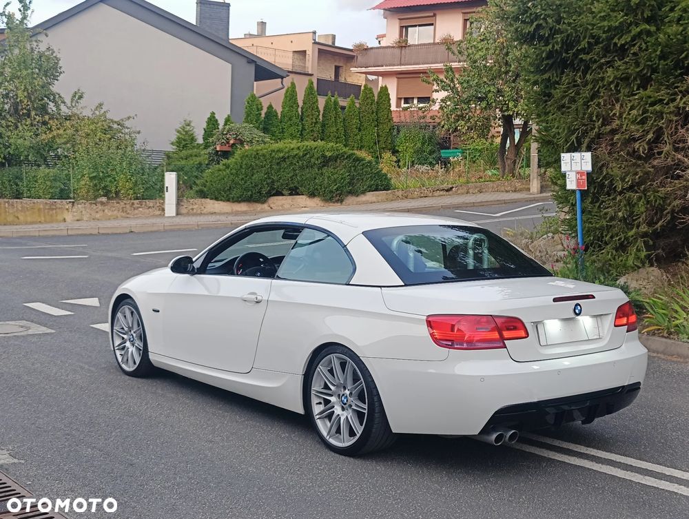 BMW Seria 3 330d DPF Cabrio - 4