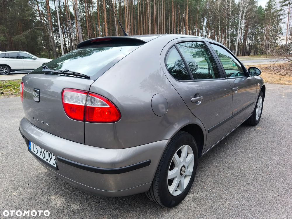 Seat Leon 1.6 Signo - 8