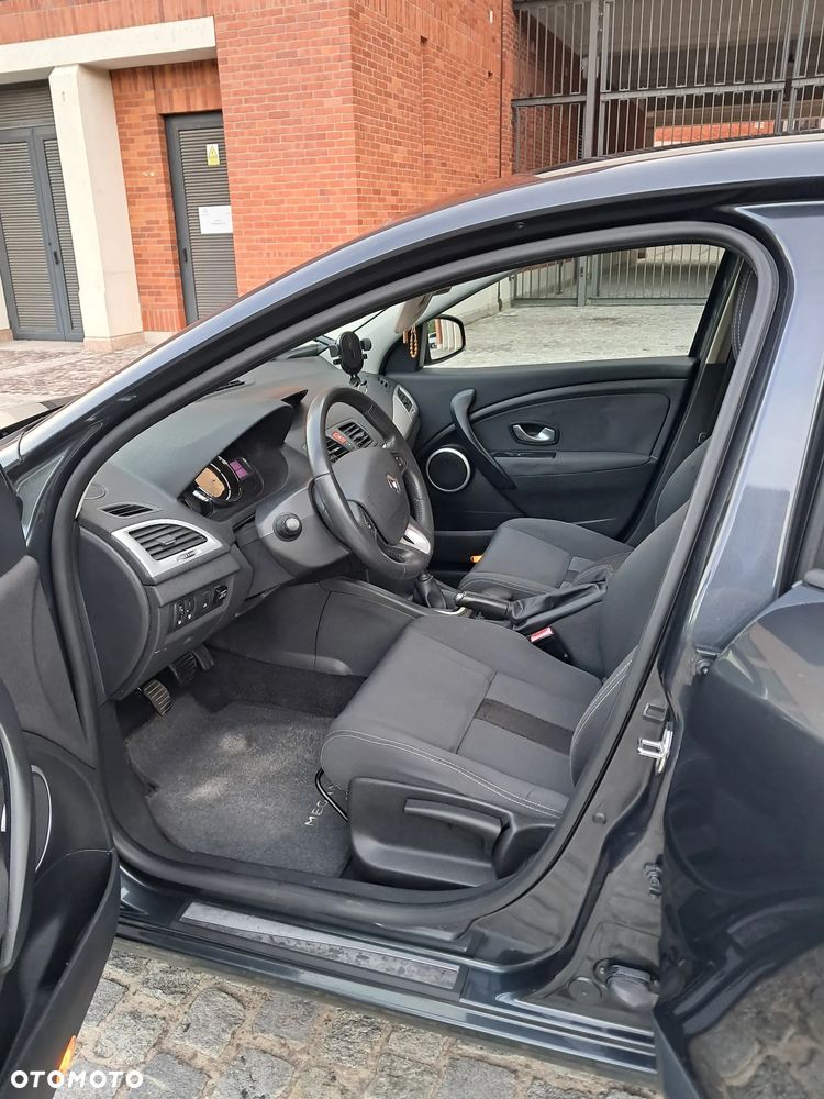 Renault Megane 1.6 16V 110 Dynamique - 22