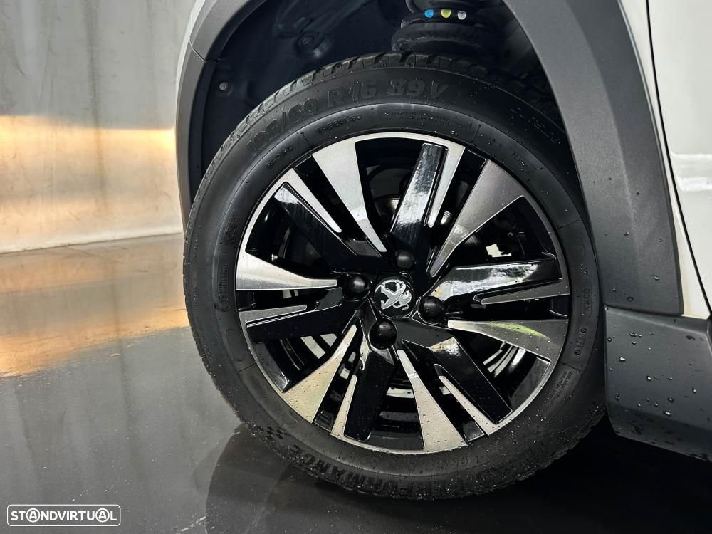 Peugeot 2008 1.2 PureTech GT Line - 54