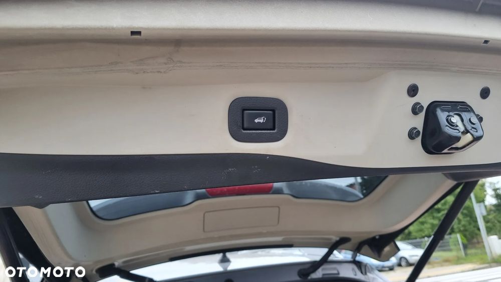 Nissan X-Trail 1.6 DCi N-Connecta 2WD 7os - 30