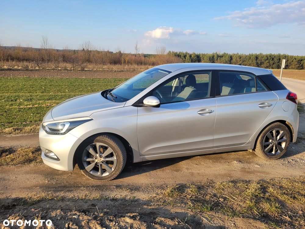 Hyundai i20 1.2 Trend - 5