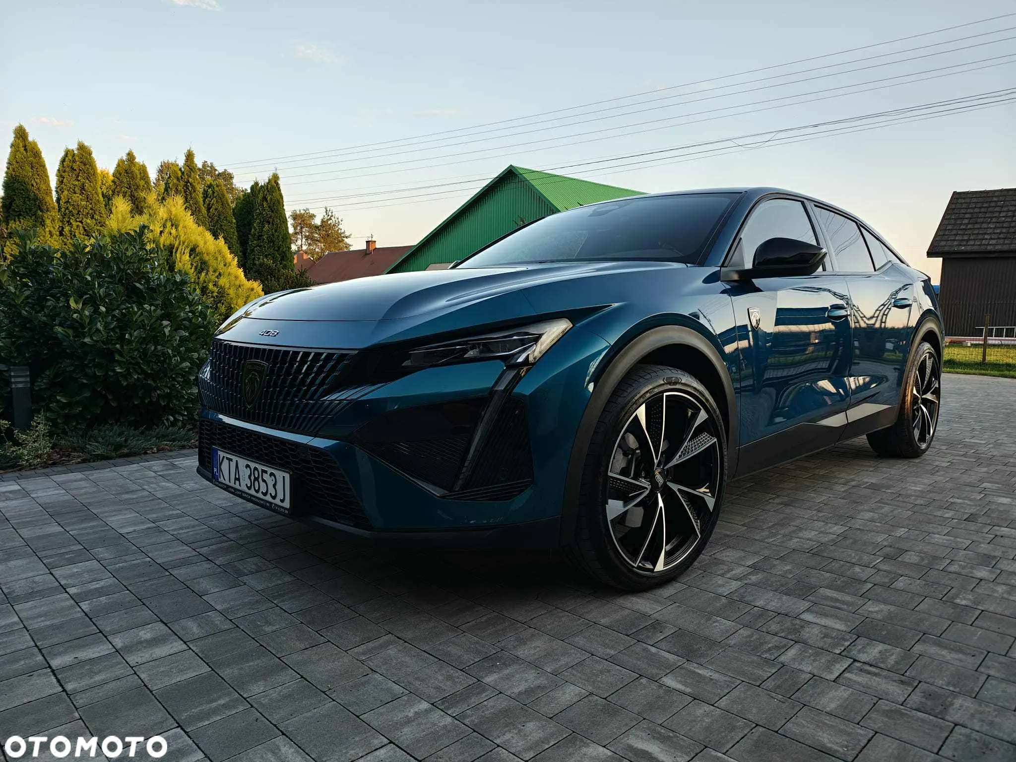 Peugeot 408 1.6 Plug-In Hybrid 225 GT EAT8 - 2