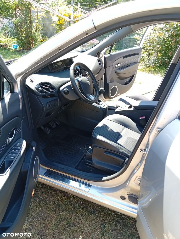 Renault Grand Scenic TCe 130 Dynamique - 28