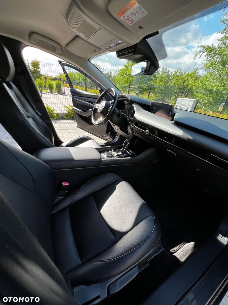 Mazda 3 2.0 mHEV Hikari - 22