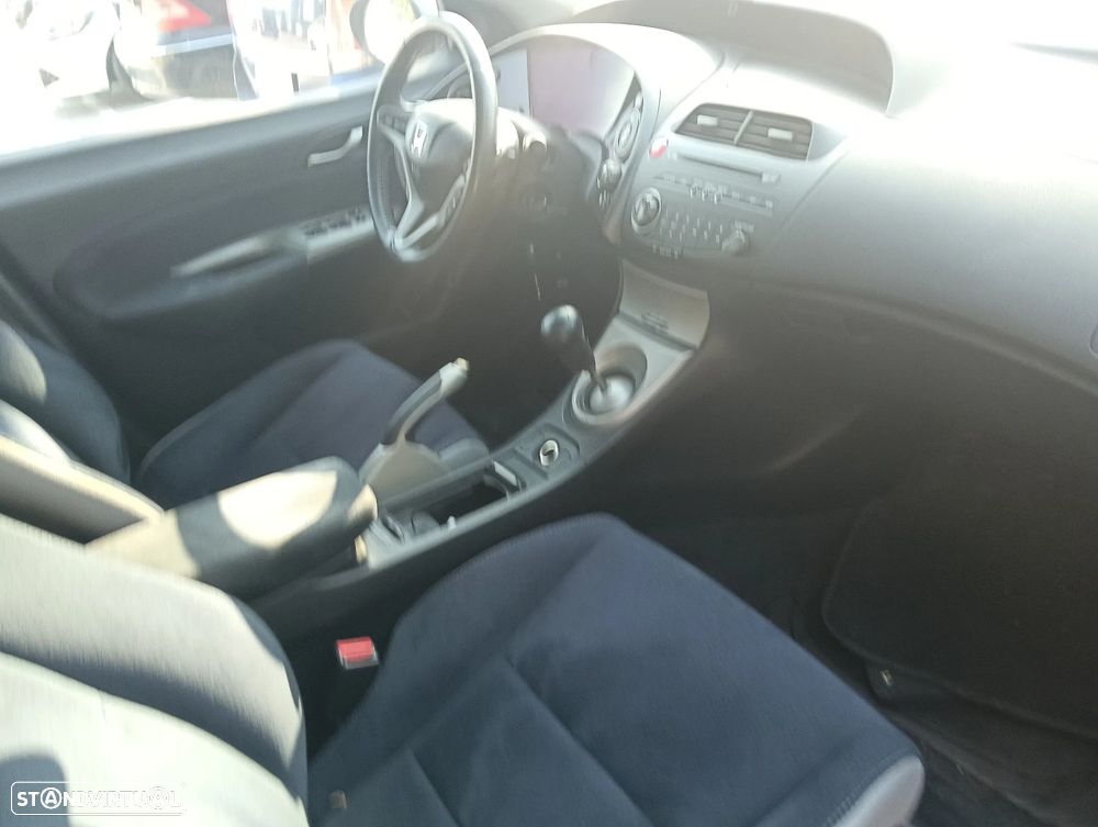 Honda Civic 2.2i-CTDi DPF Sport - 20