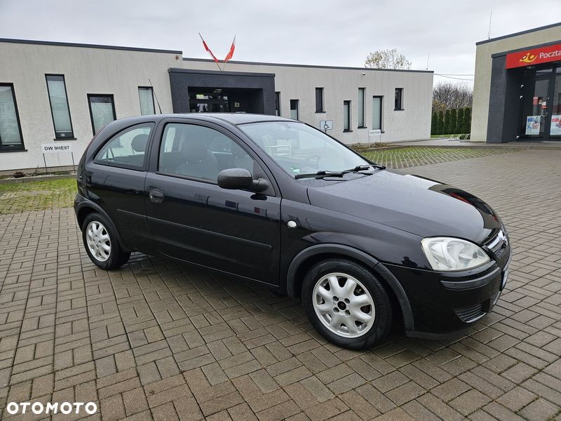 Opel Corsa 1.2 16V Comfort - 2
