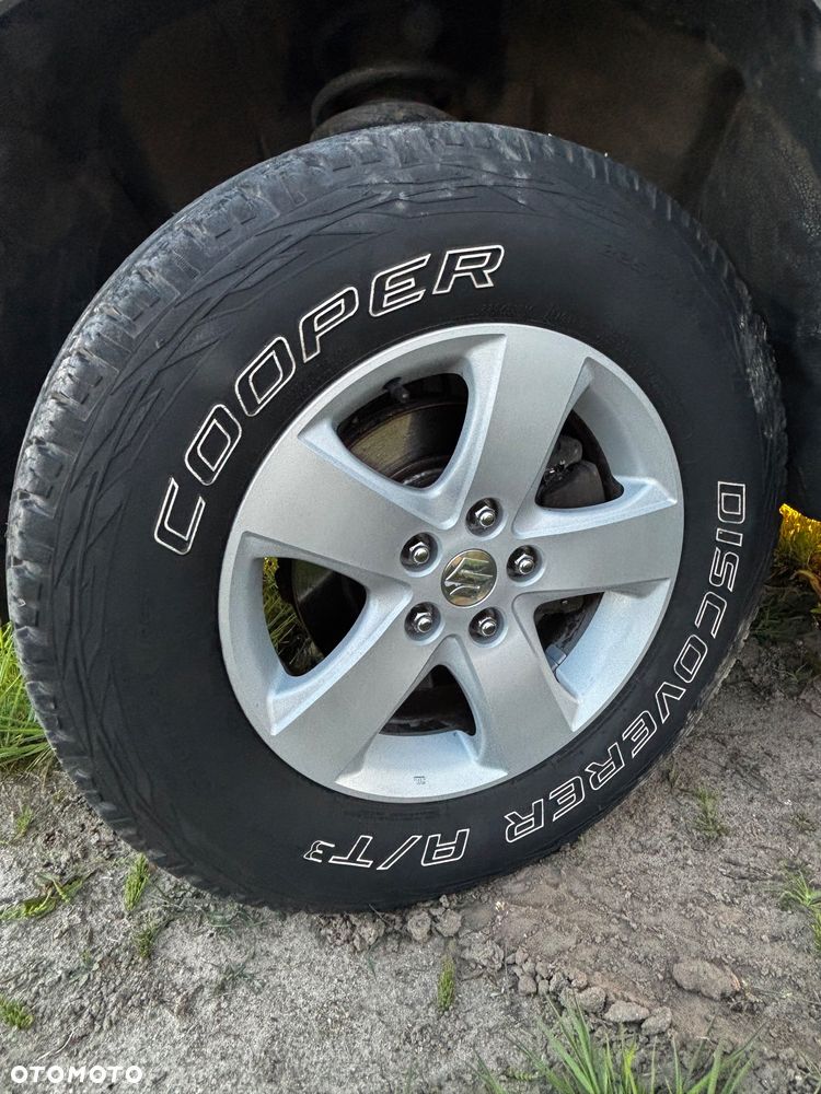 Suzuki Grand Vitara 2.4 Comfort - 22