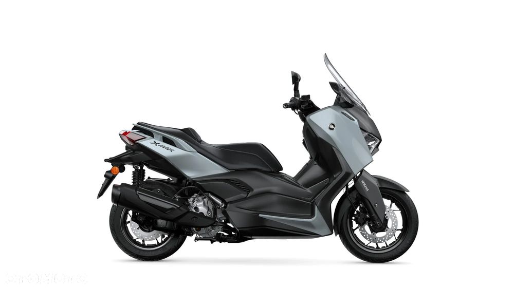 Yamaha X-max - 16