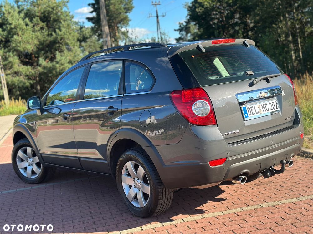 Chevrolet Captiva - 16