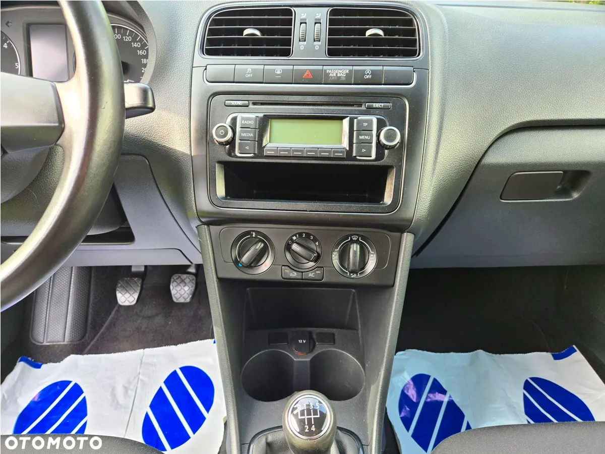 Volkswagen Polo 1.6 TDI Life - 22