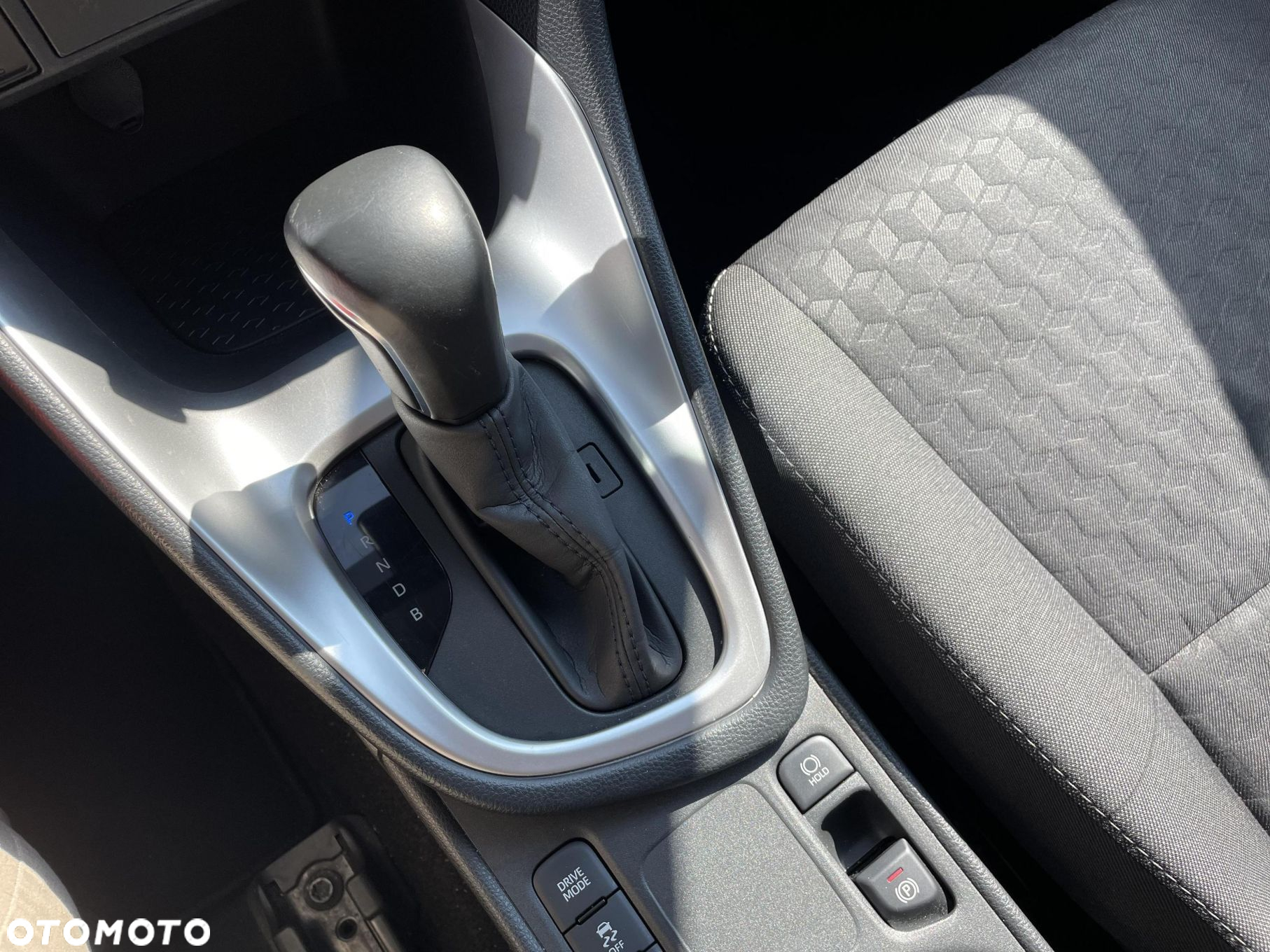 Toyota Yaris - 15