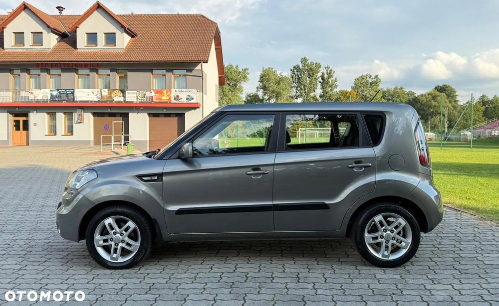 Kia Soul 1.6 CRDi L - 6