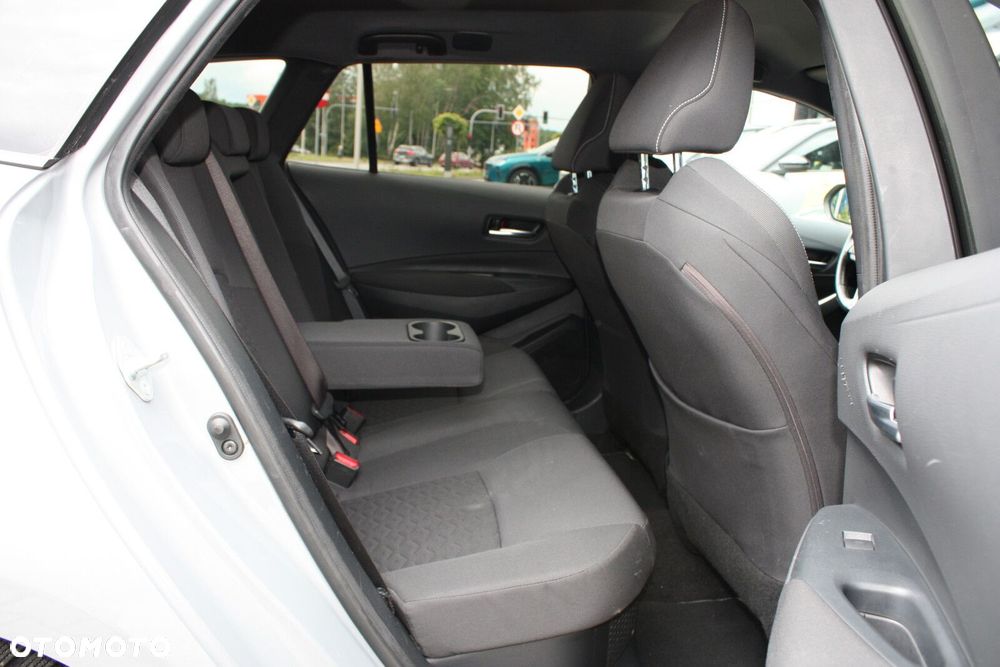 Toyota Corolla 2.0 Hybrid Comfort - 18