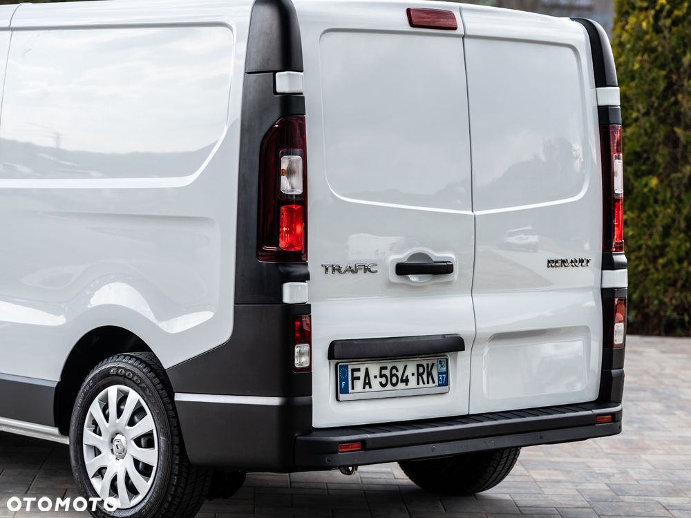 Renault TRAFIC L2H1 - 18