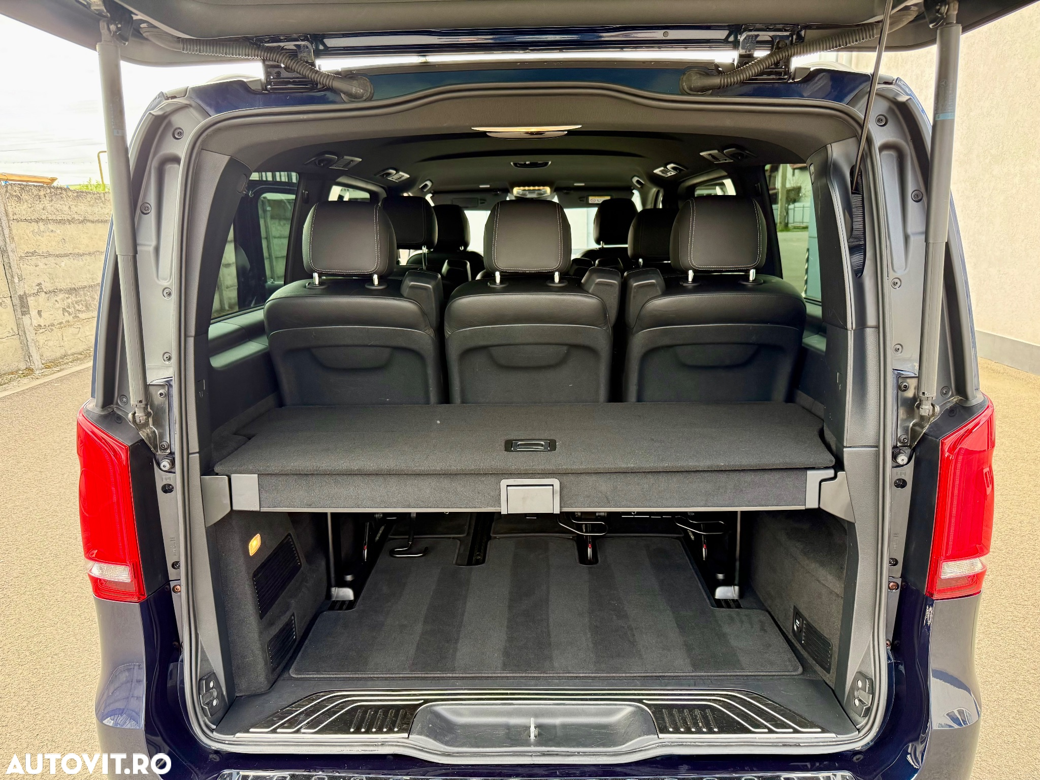 Mercedes-Benz V 250 (BlueTEC) d lang 4Matic 7G-TRONIC Avantgarde Edition - 28