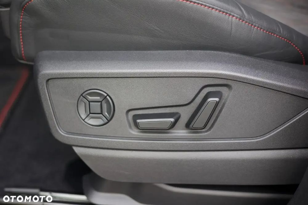 Audi Q5 TFSI 150 kW S tronic - 32