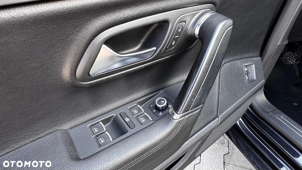 Volkswagen CC 2.0 TDI BlueMotion Technology - 13