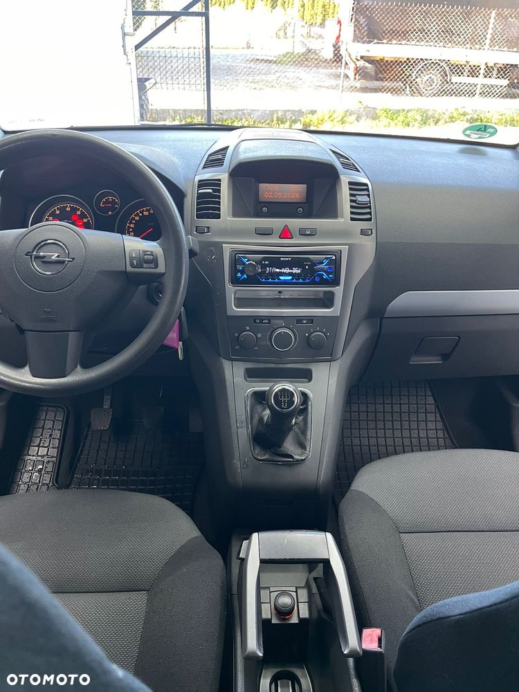 Opel Zafira 1.8 Elegance - 31