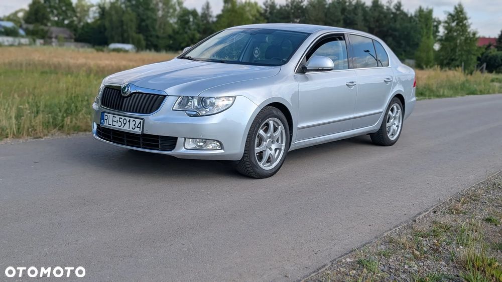 Skoda Superb 2.0 TDI Elegance Outdoor - 6