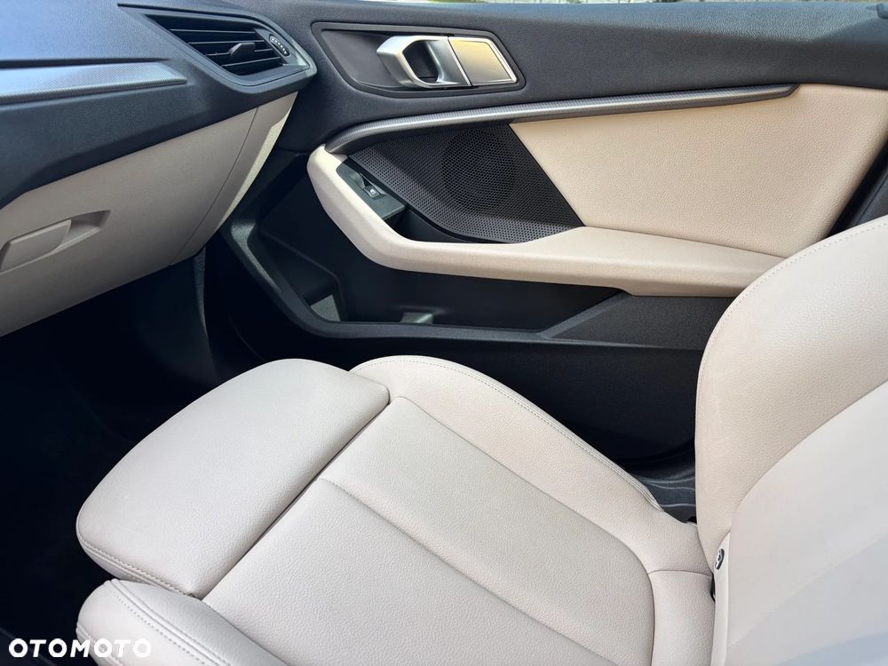 BMW Seria 2 220i M Sport - 16