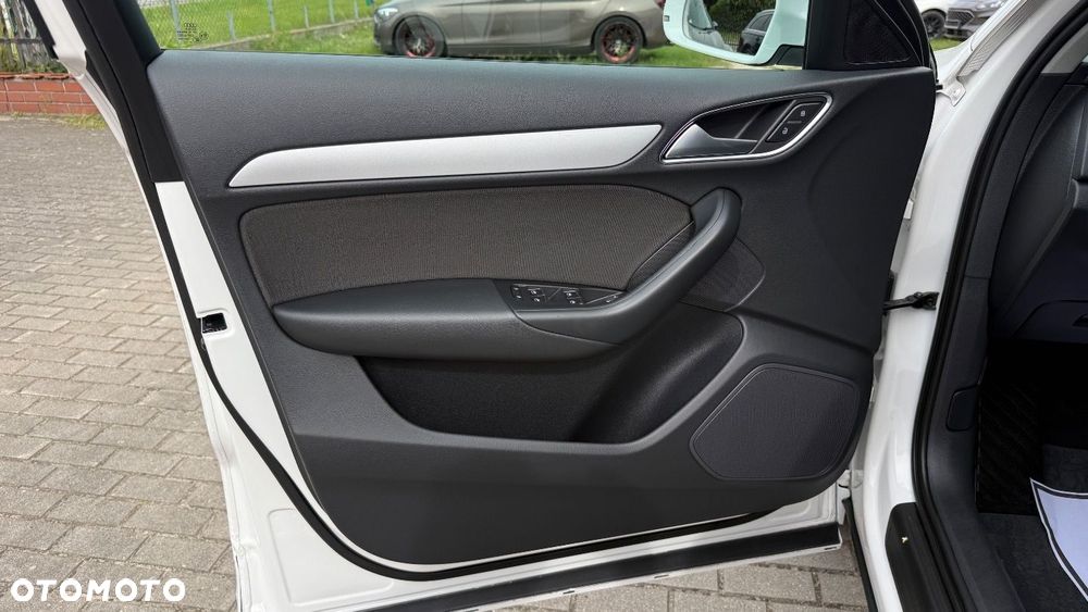 Audi Q3 - 23