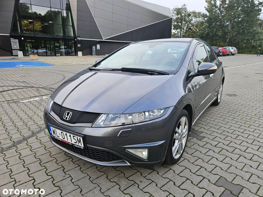 Honda Civic 1.8 Executive - 1