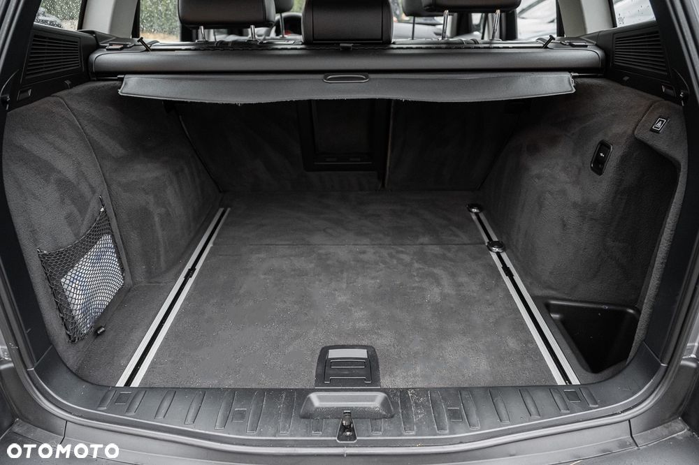 BMW X3 2.5i - 28