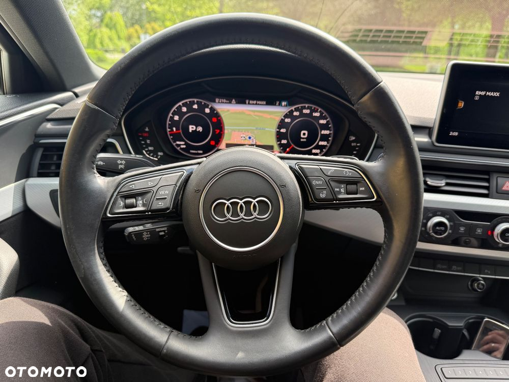 Audi A4 35 TFSI Sport S tronic - 27