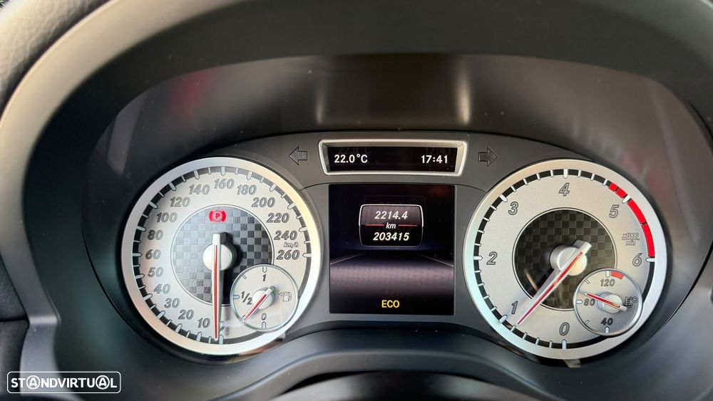 Mercedes-Benz A 180 d Urban - 24