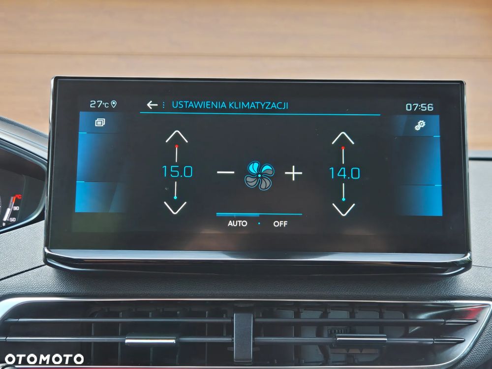 Peugeot 3008 - 24