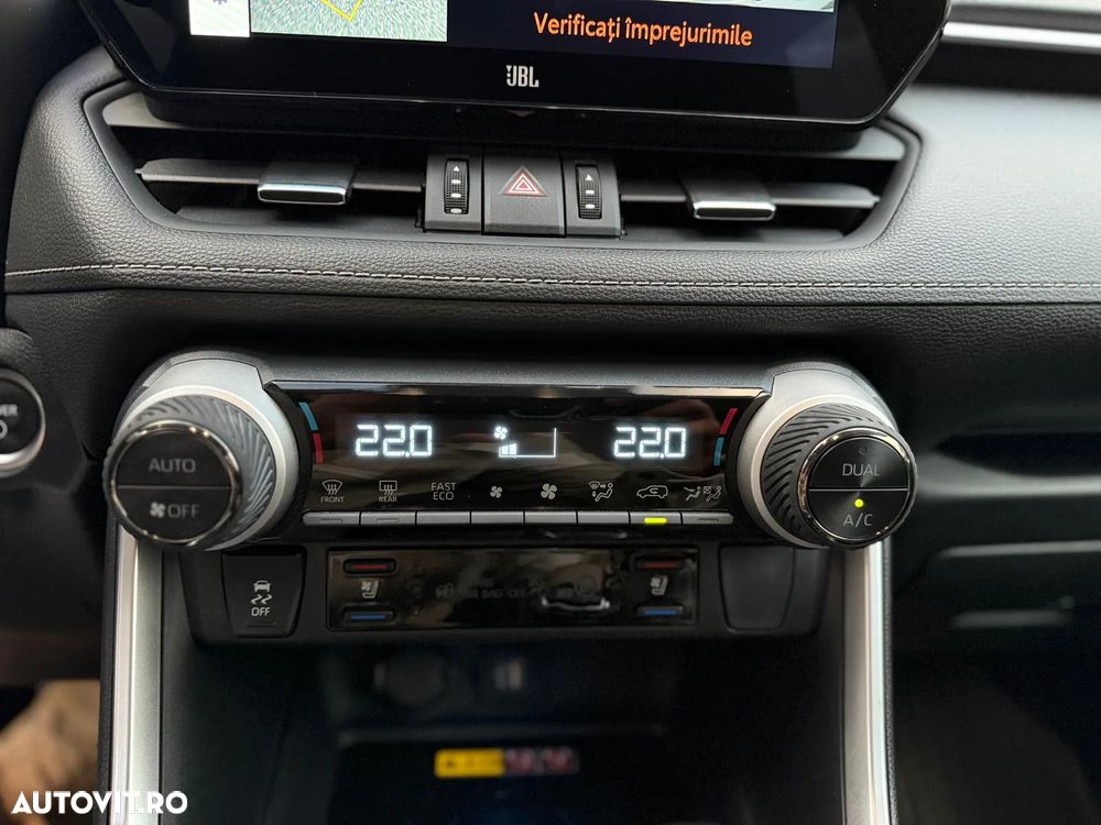 Toyota RAV4 - 15