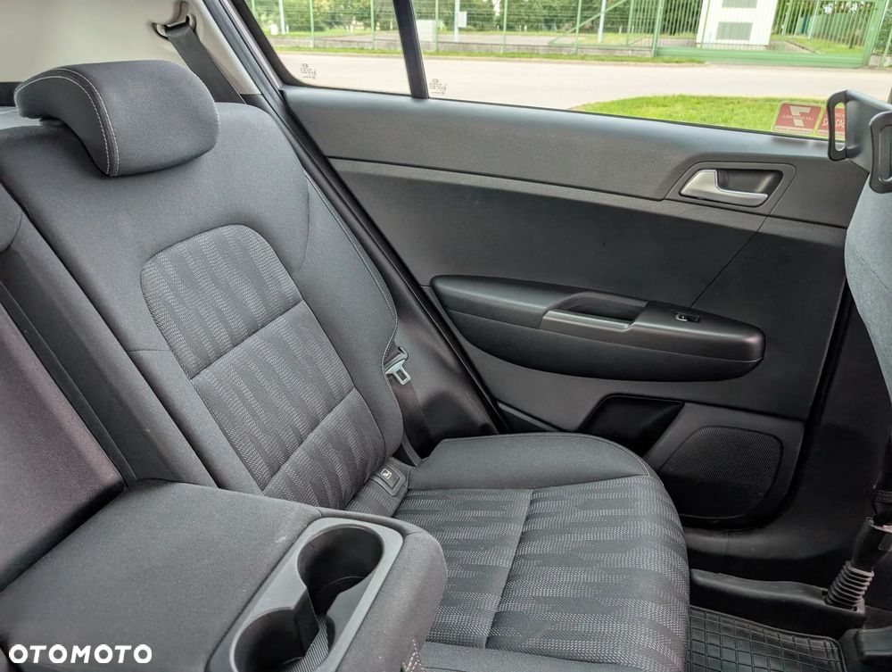 Kia Sportage 1.6 T-GDI L 2WD DCT - 11