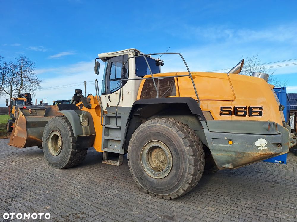 Liebherr L566 566 bardzo dobry stan, centralne smarowanie, bardzo dobre opony - 3