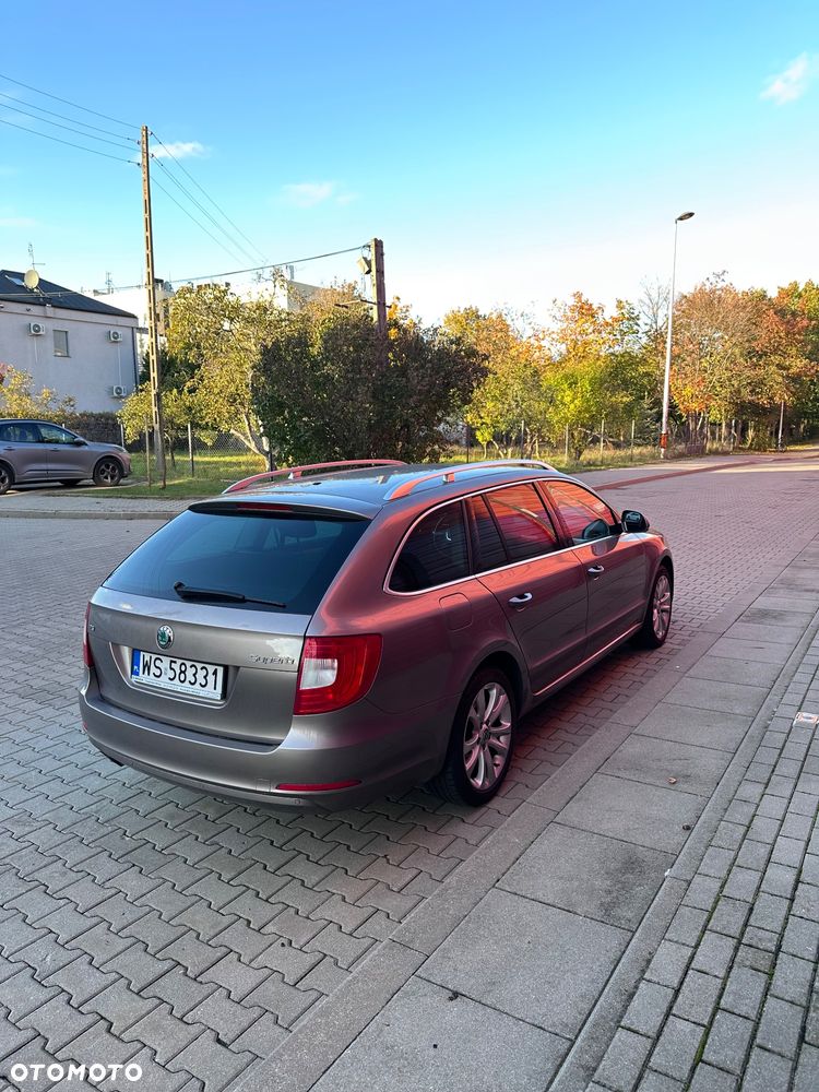 Skoda Superb 1.8 TSI Family - 8